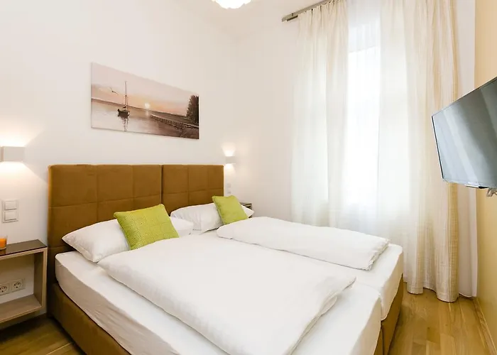 Apartmán Castellez 1020 *
